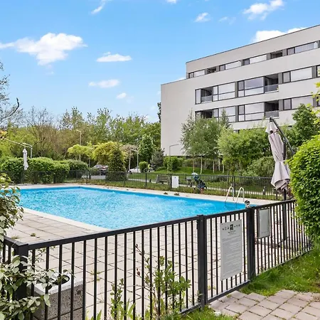 Atria Urban Gateway, 2br + Pool