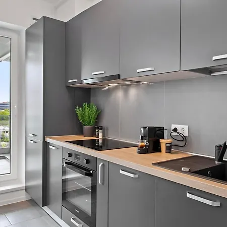 Atria Urban Gateway, 2br + Pool Apartament *