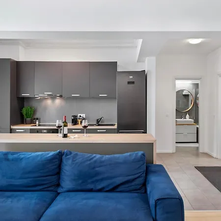 Apartament Atria Urban Gateway, 2br + Pool *