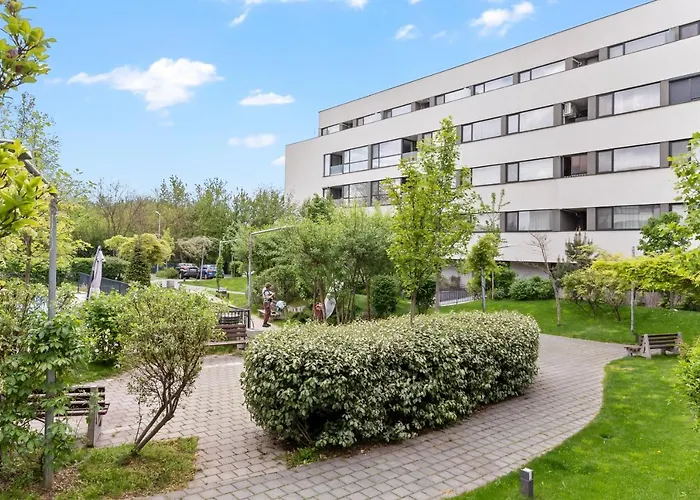 Atria Urban Gateway, 2br + Pool דירה בוקרשט