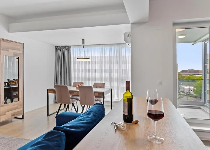 Atria Urban Gateway, 2br + Pool * Bucarest