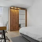 Apartament Atria Urban Gateway, 2br + Pool