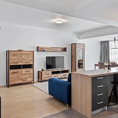 Atria Urban Gateway, 2br + Pool アパート *
